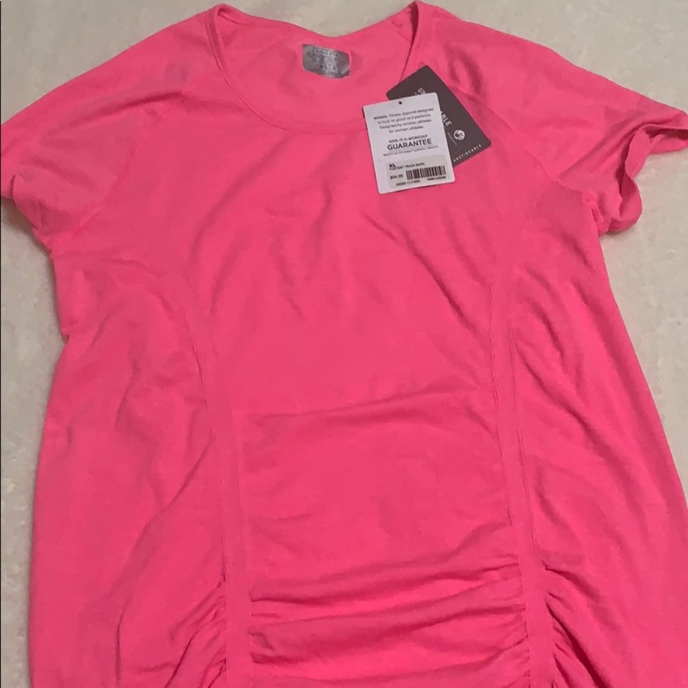 New sports shirt